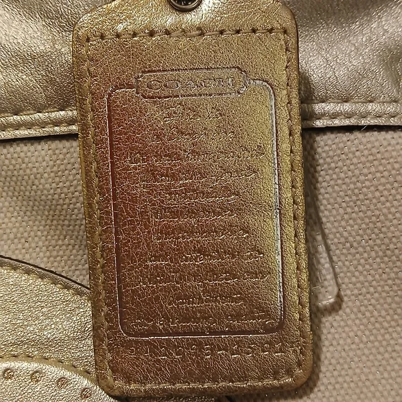 Coach Julia Perry Op Art Tote Ivory Shimmer Canvas Metallic Leather Bag EUC Rare - Picture 3 of 14